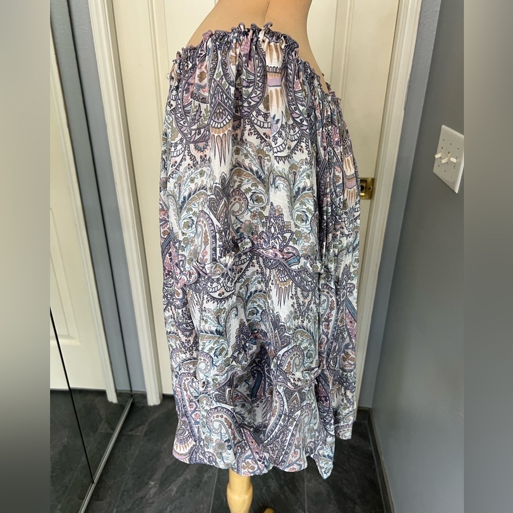 Zac & Rachel Woman Size‎ 1X Paisley Floral Blouse Ruffle Tiered Bell Sleeve - Picture 3 of 9
